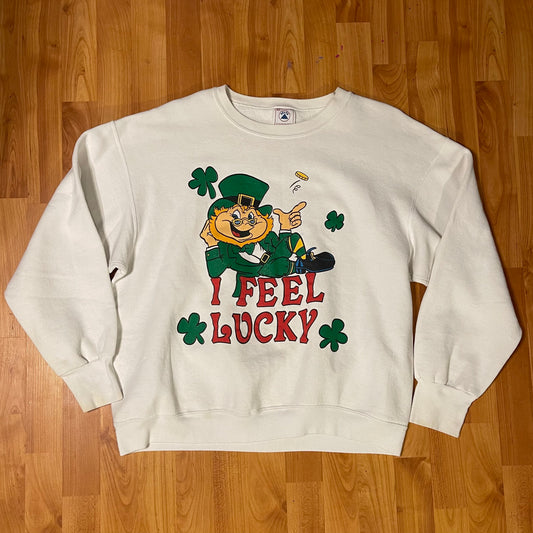 Vintage I feel lucky sweatshirt fits L