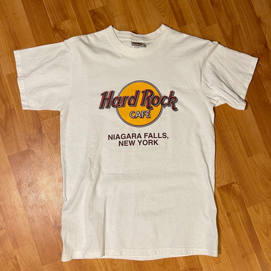 Hard rock cafe T-shirt fits L