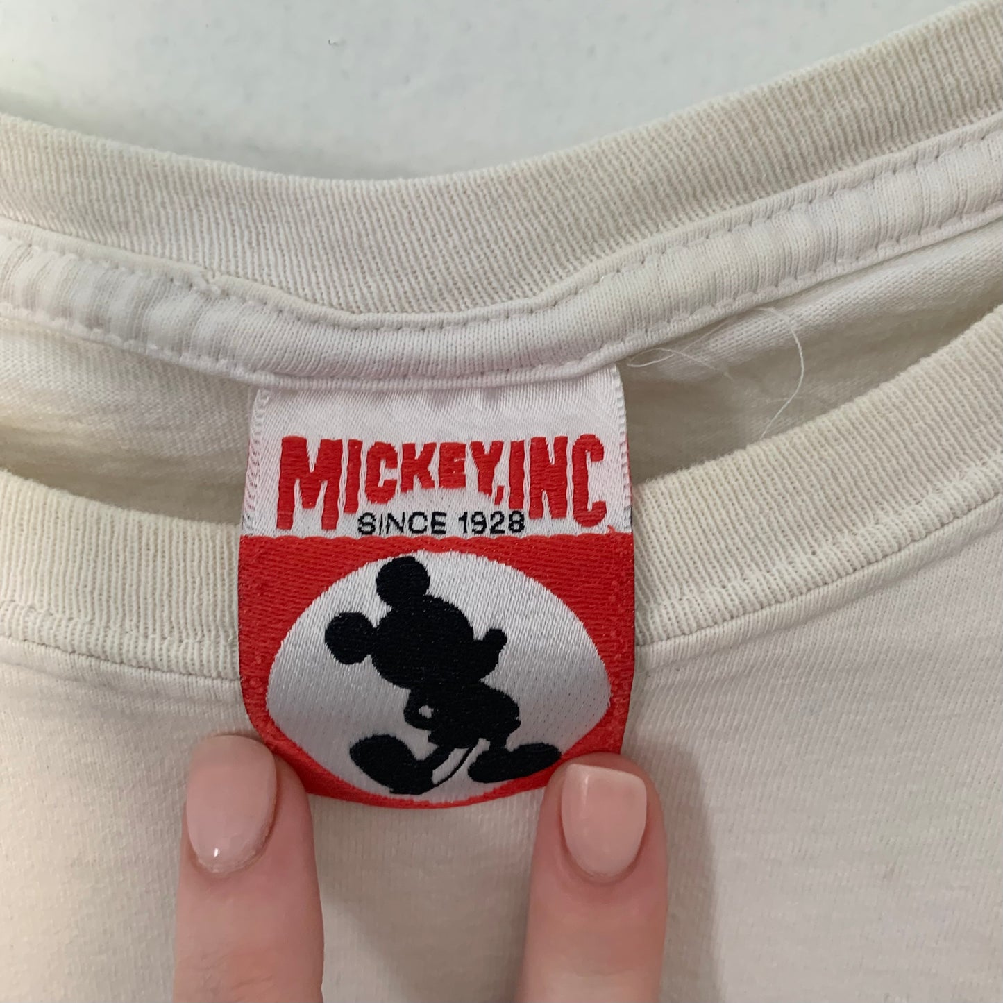 Minnie Disney T-shirt- Boxy L