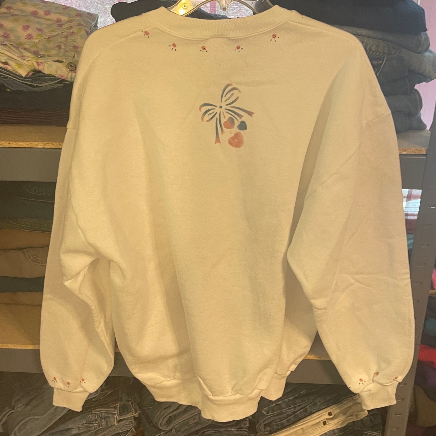 1990s Jerzees Flower Crewneck - 25" x 26.5"