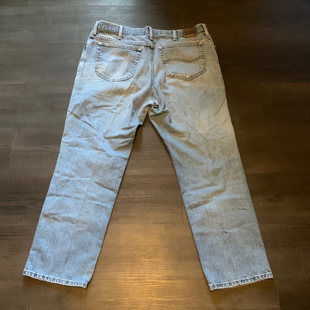 Lee Jeans - 38” x 30”