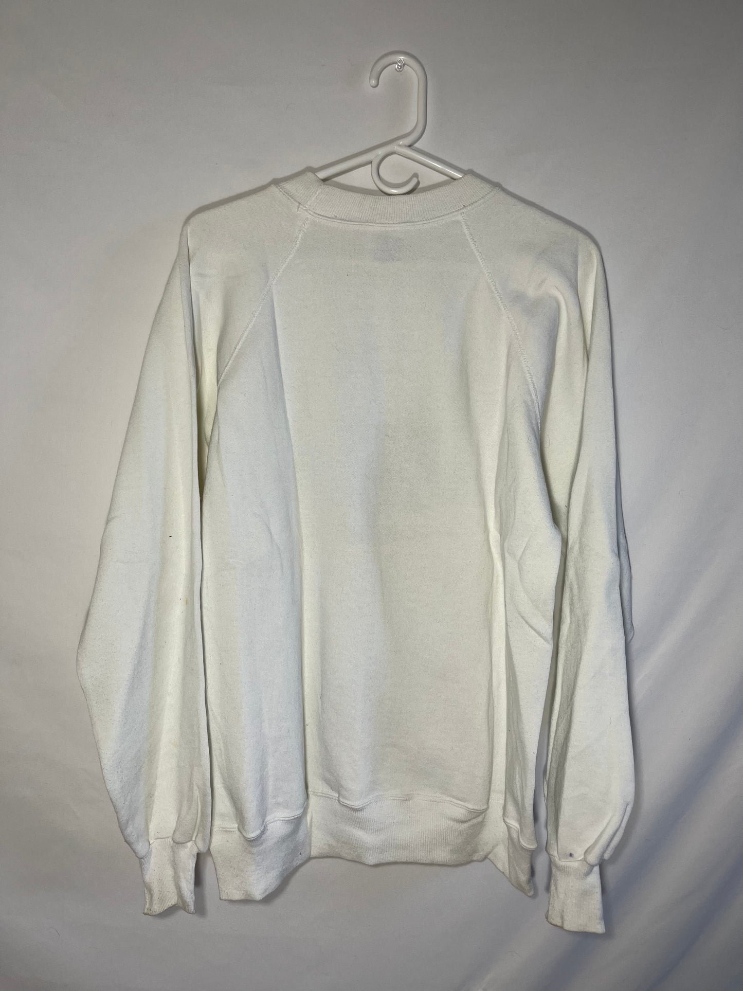 80's Hanes Crewneck Sweatshirt - Medium - 20.5” x 26.5”