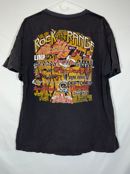 Camiseta Rock of the Range - Grande - 22" x 27"