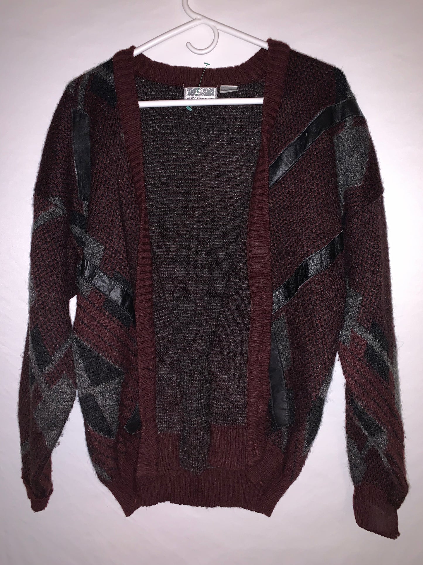 80's Cardigan - Medium - 20” x 26.5”