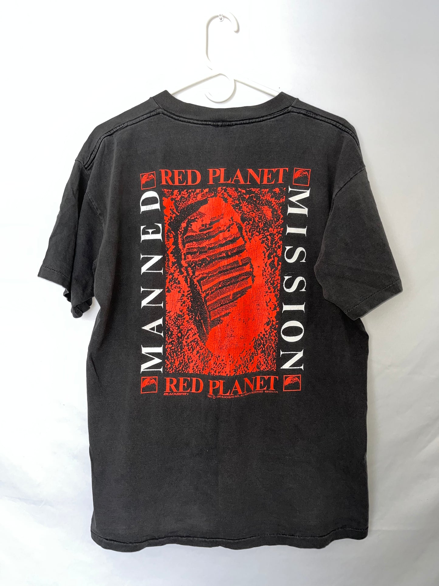 90's Oneita Red Planet Manned Mission Tshirt - Large - 22.5” x 27”