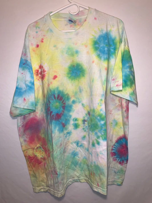 Tie Dye Tshirt - XLarge - 25.5” x 30”