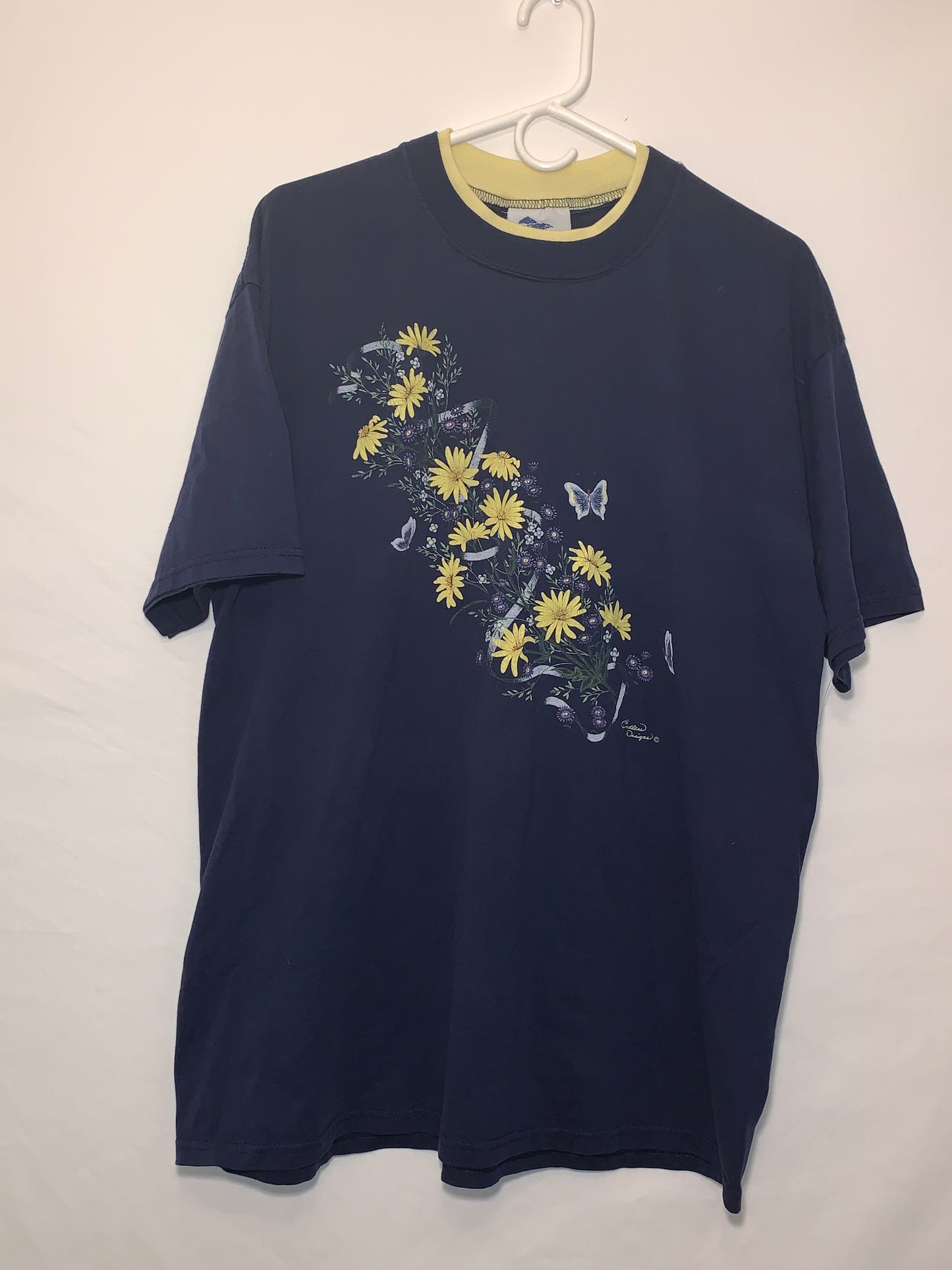 90's Pleasant Shade Sunflower Tshirt - Large - 22” x 29”