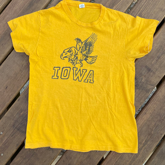 Camiseta Hanes Iowa de 1970 - M