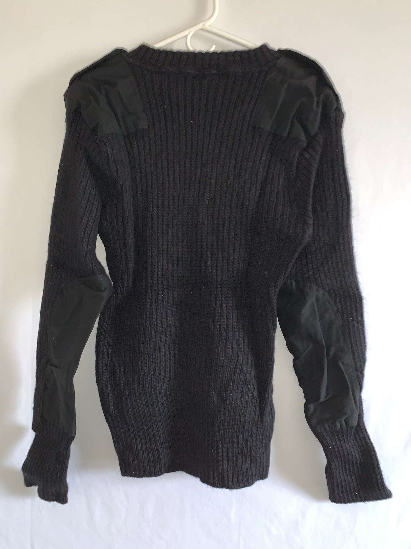 Woolly Pully Made in England Wool Sweater - XSmall - 16” x 26.5”