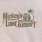 Camiseta Disney Mickey's Last Resort - XL - 25" x 27"