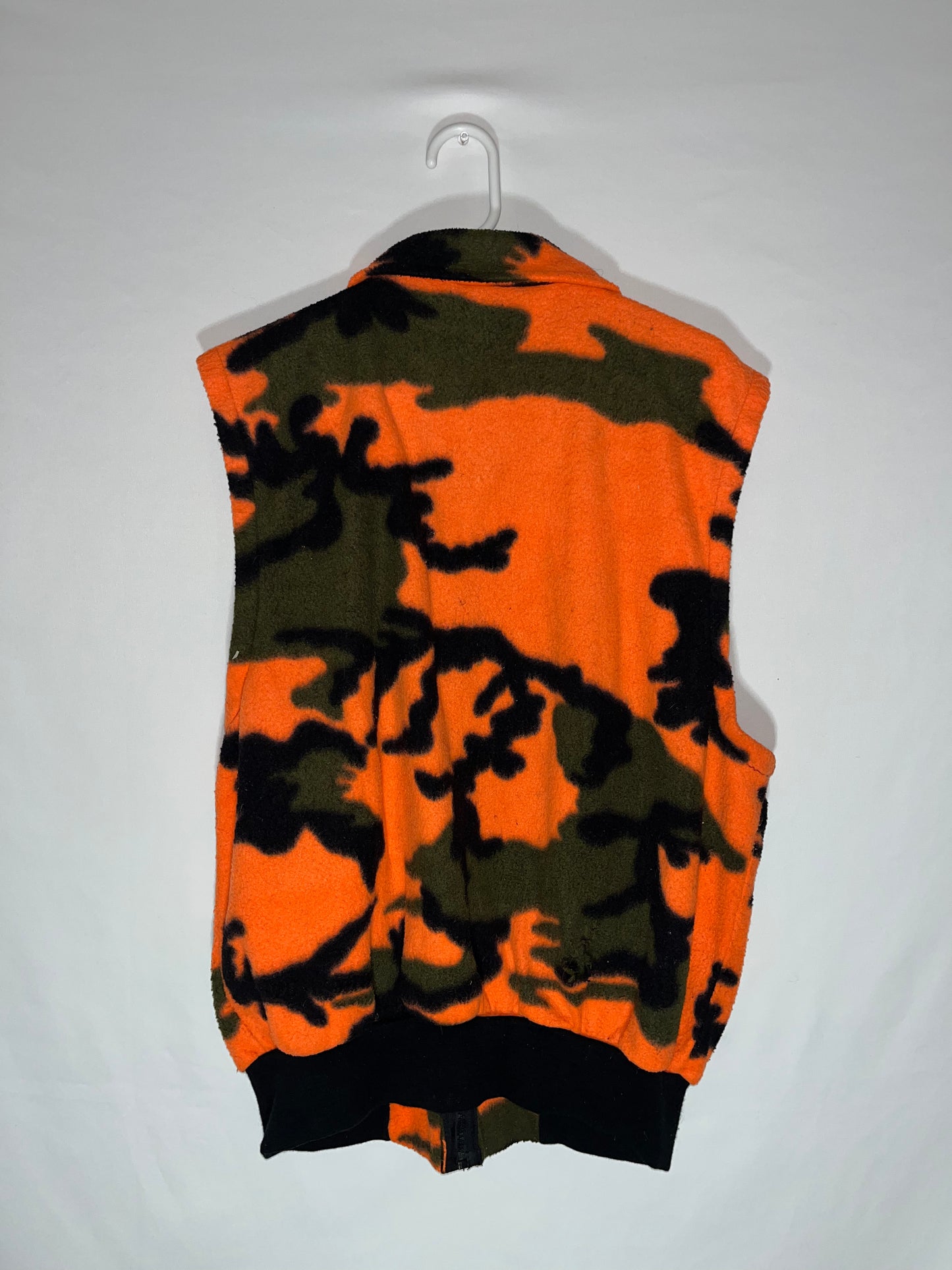 80's Camo Fleece Vest - Large - 23” x 28”