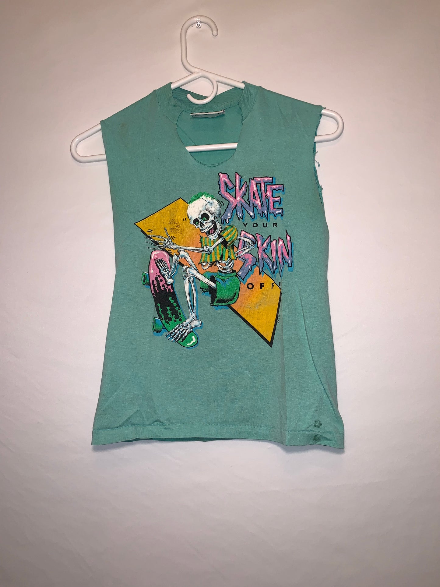 90's Skate Your Skin Off Cutoff - XXSmall - 12.5” x 20”