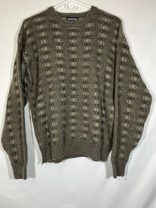 90's Jantzen Acrylic Sweater - Medium - 20.5” x 24.5”