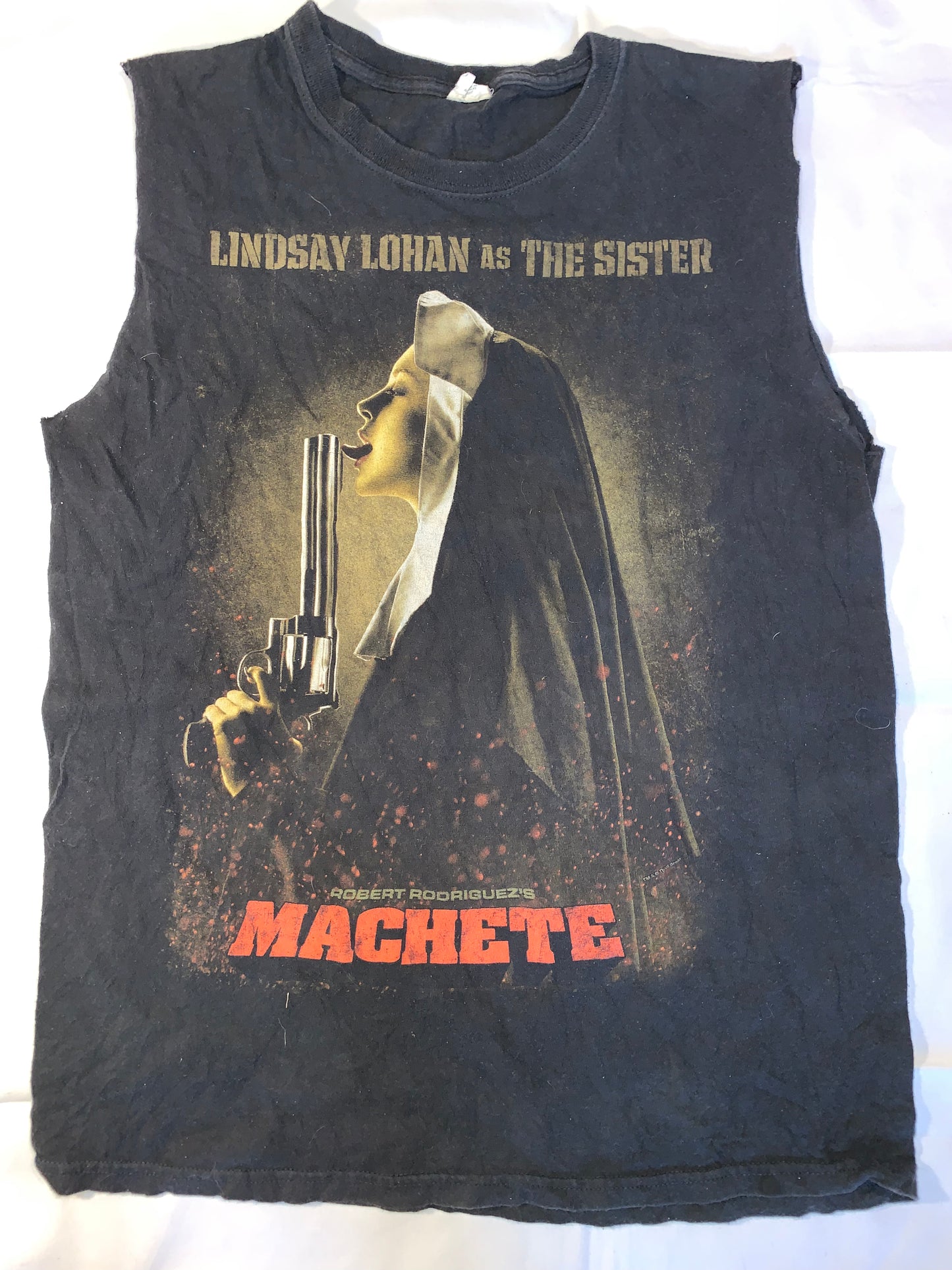 Machete Lindsey Lohan Playera Cortada - Pequeño - 19” x 26.5”