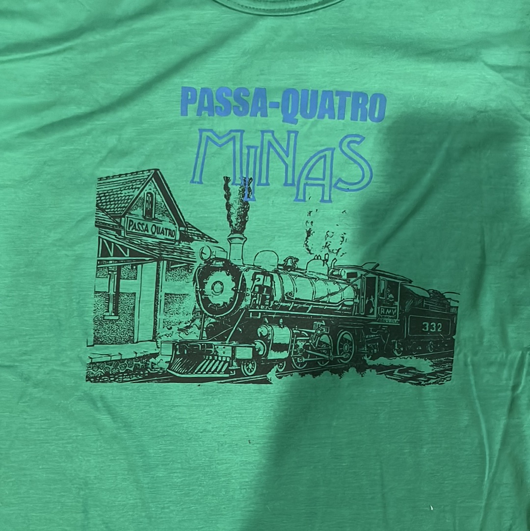 Passa Quatro Train Tshirt - 21.5” x 26”