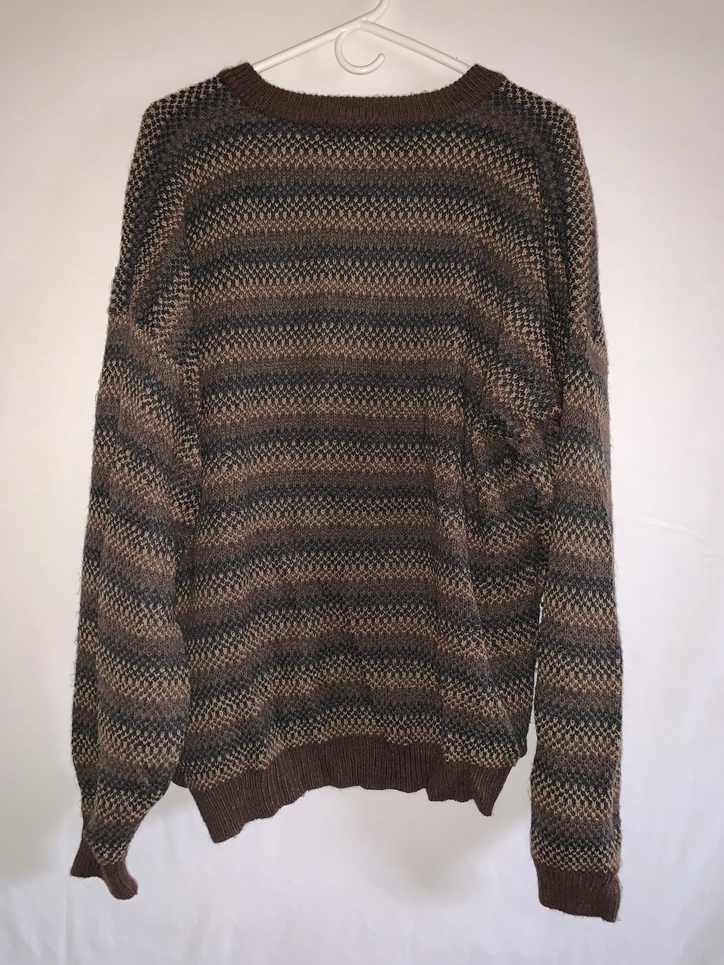 Jantzen Acrylic Cardigan - XLarge - 24” x 25”