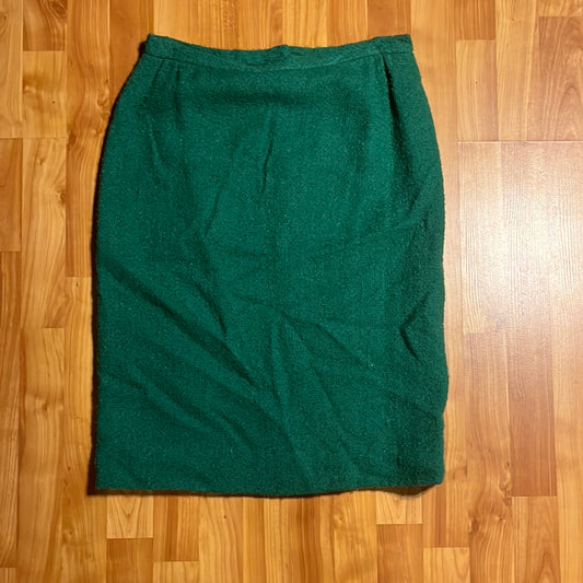 80's Cute Skirt - 32” x 25.5”