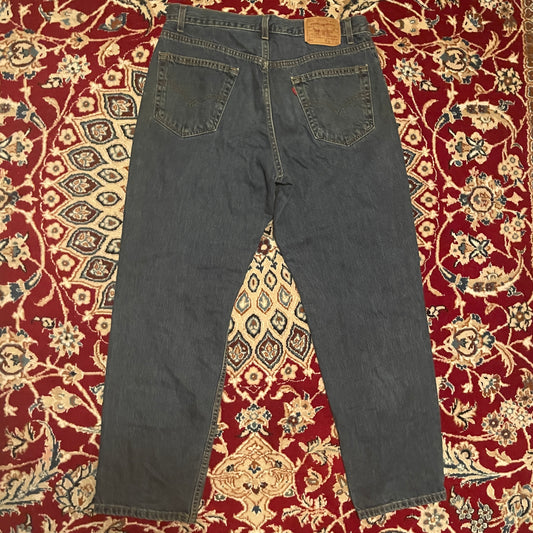 90 年代 Levi 550 牛仔裤 - 35 英寸 x 30 英寸