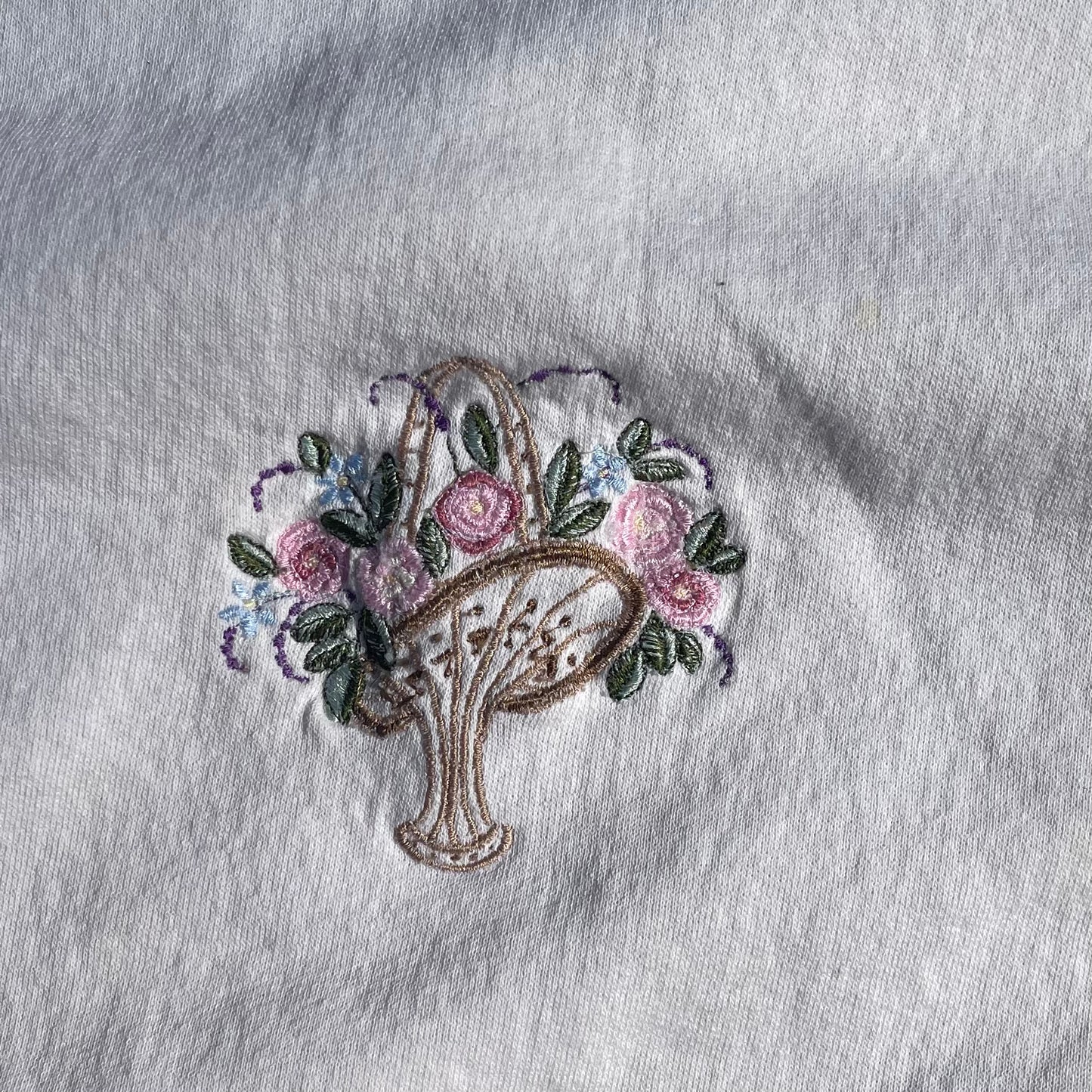 Flower Embroidered Crewneck - 2X fits XL