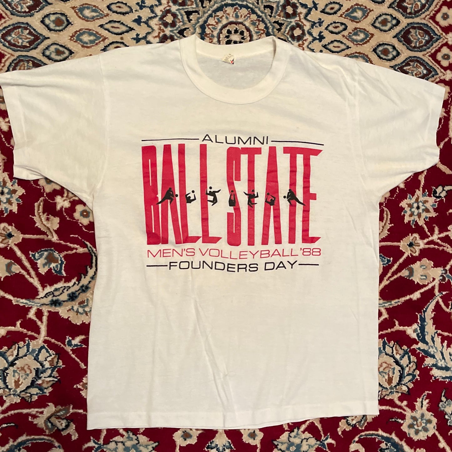 80's Ball State Men's Vball Tshirt - 21" x 26"