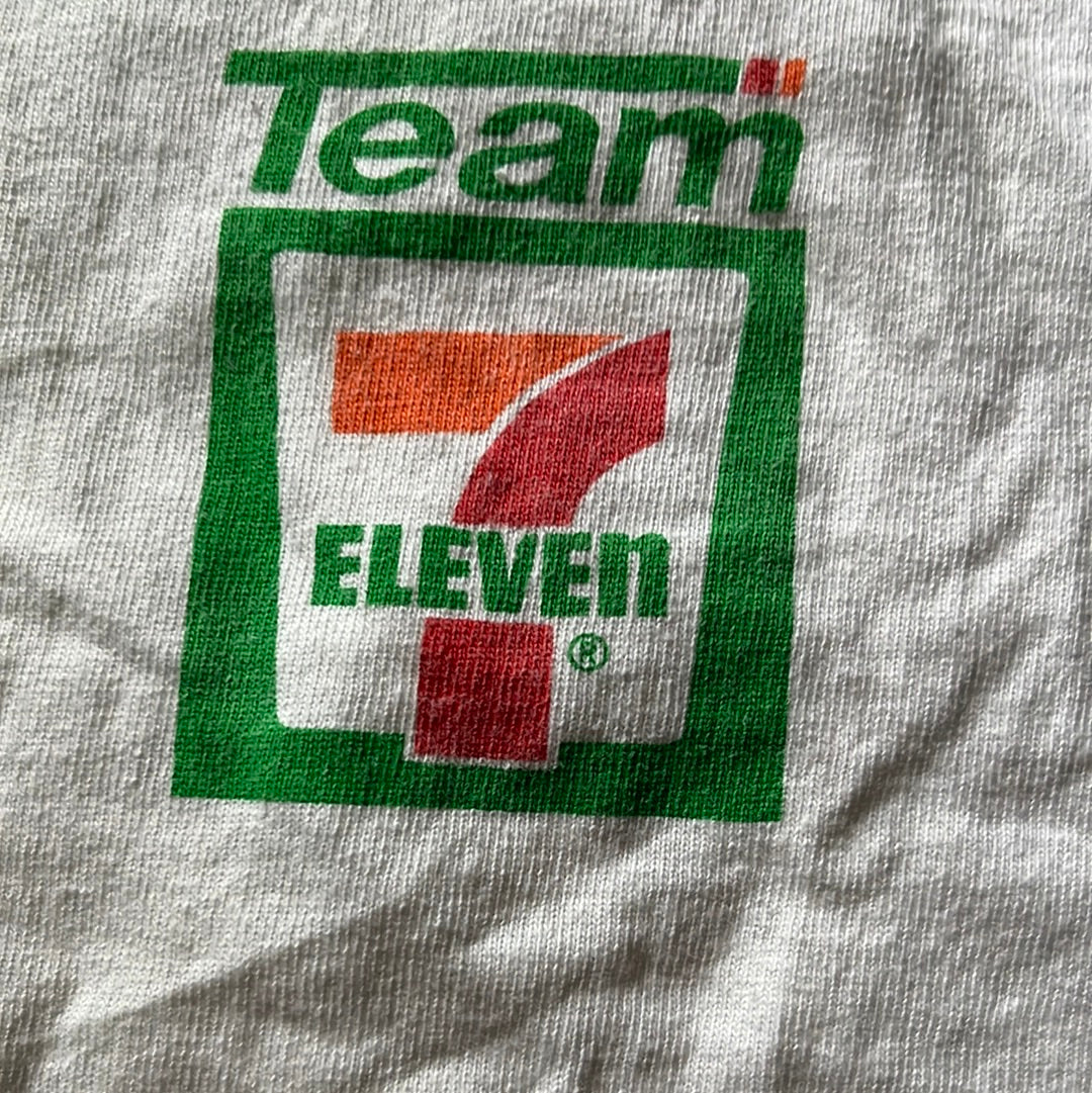 Y2K Team 7 Eleven Tshirt - Medium - 20.5” x 27.5”