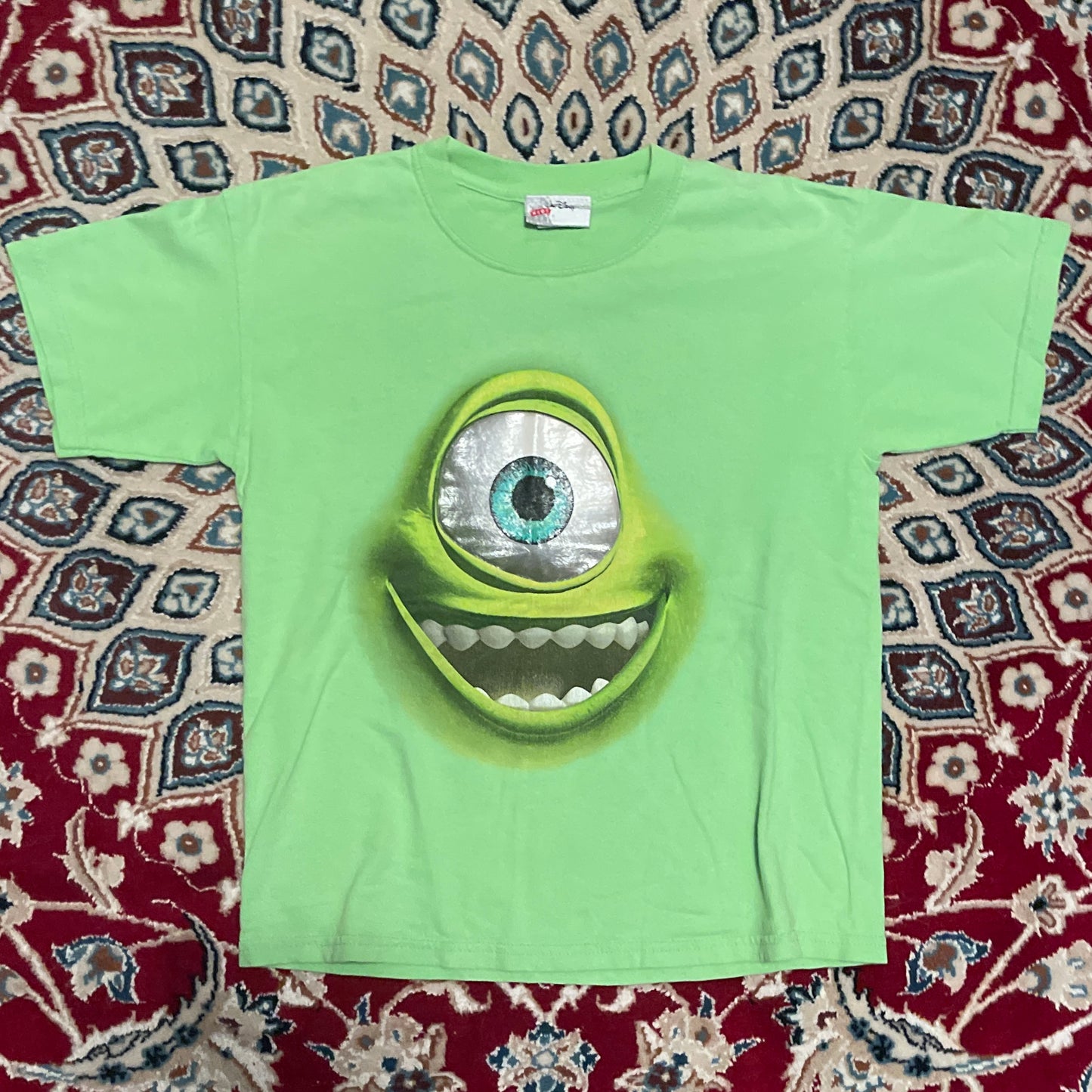 Camiseta Got My Eye on You - 17.5" x 22"