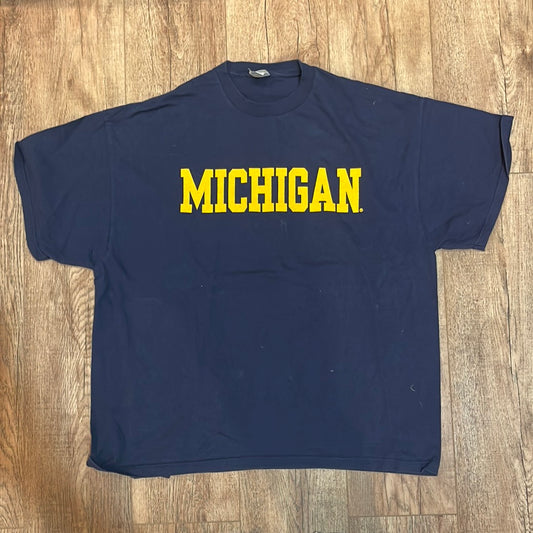 Michigan Tshirt - 24.5” x 29”