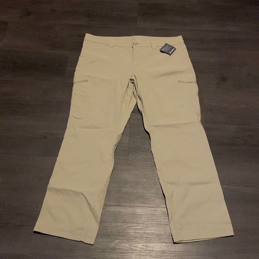 Eddie Bauer NWT Cargo Pants - 36” x 28”