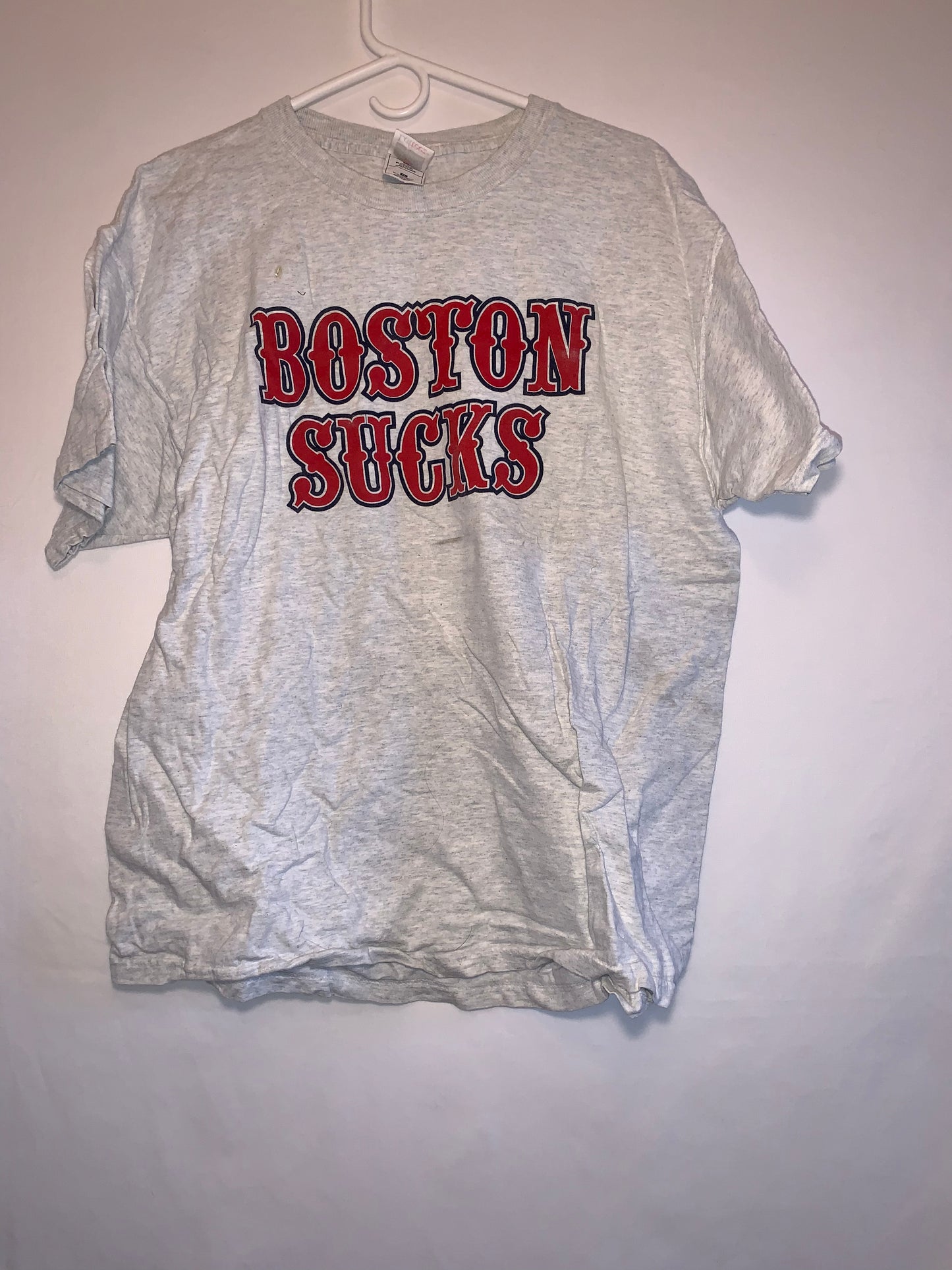 FOTL Lofteez Boston Sucks Tshirt - Large - 22” x 26”