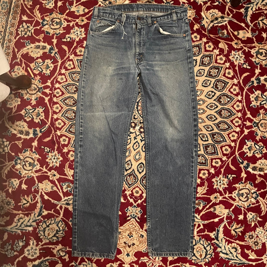 90's Levi 505 Orange Tab - 33" x 32"