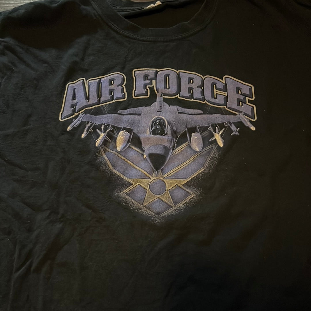 Camiseta de la Fuerza Aérea - 22.5” x 27”