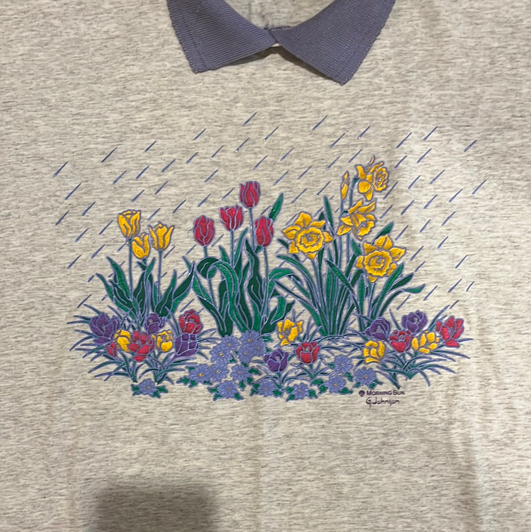 Collared Flower Tshirt - 24” x 30.5”