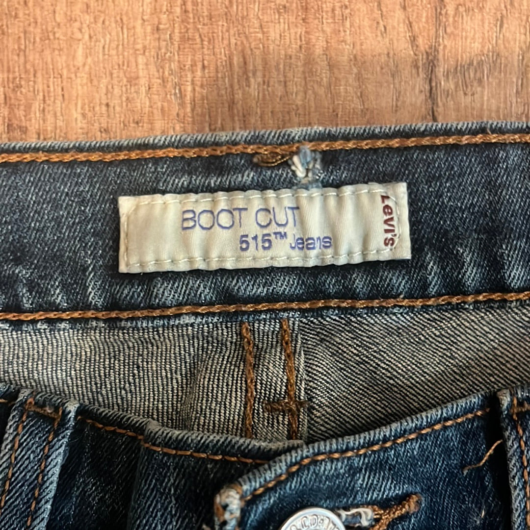 Levi 515 Bootcut Jeans - 29” x 29.5”