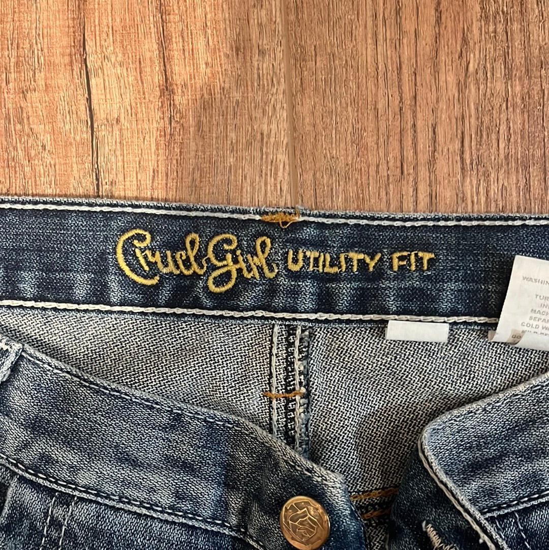 90's Cruel Girl Jeans - 29” x 36”