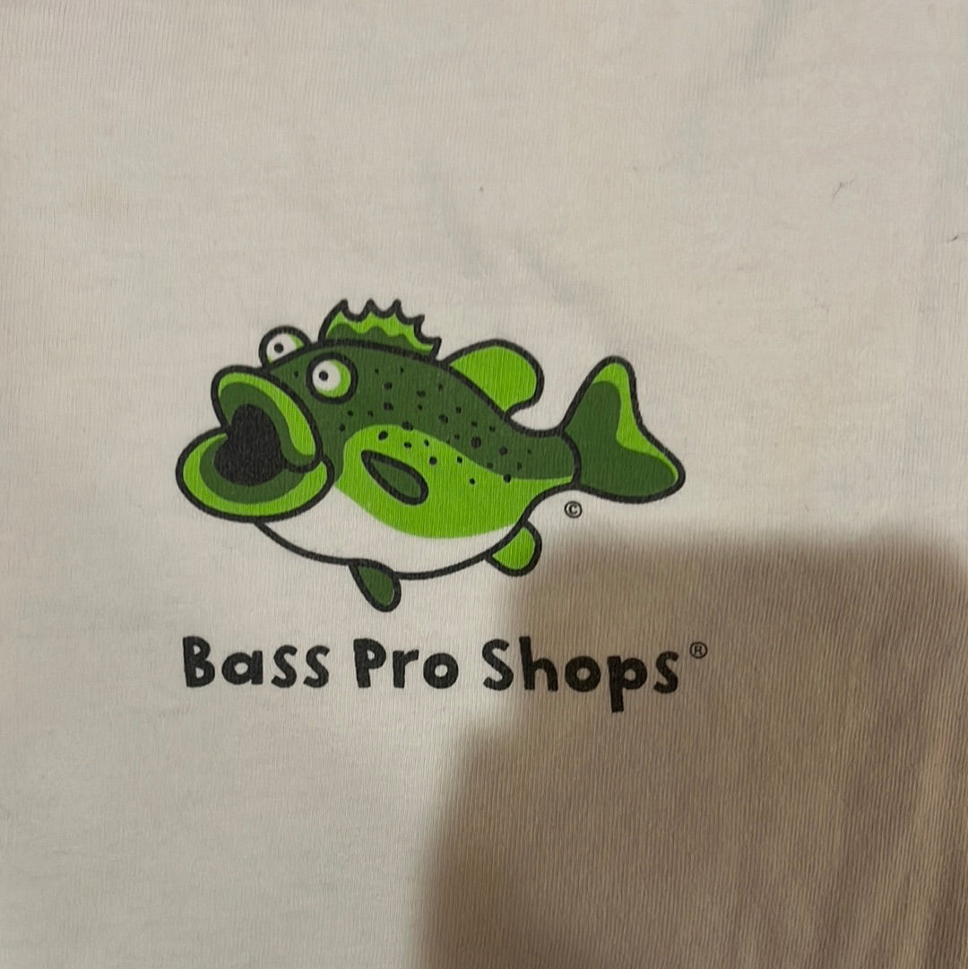 Does my bass look fat Fish Tshirt - Large - 23” x 28”