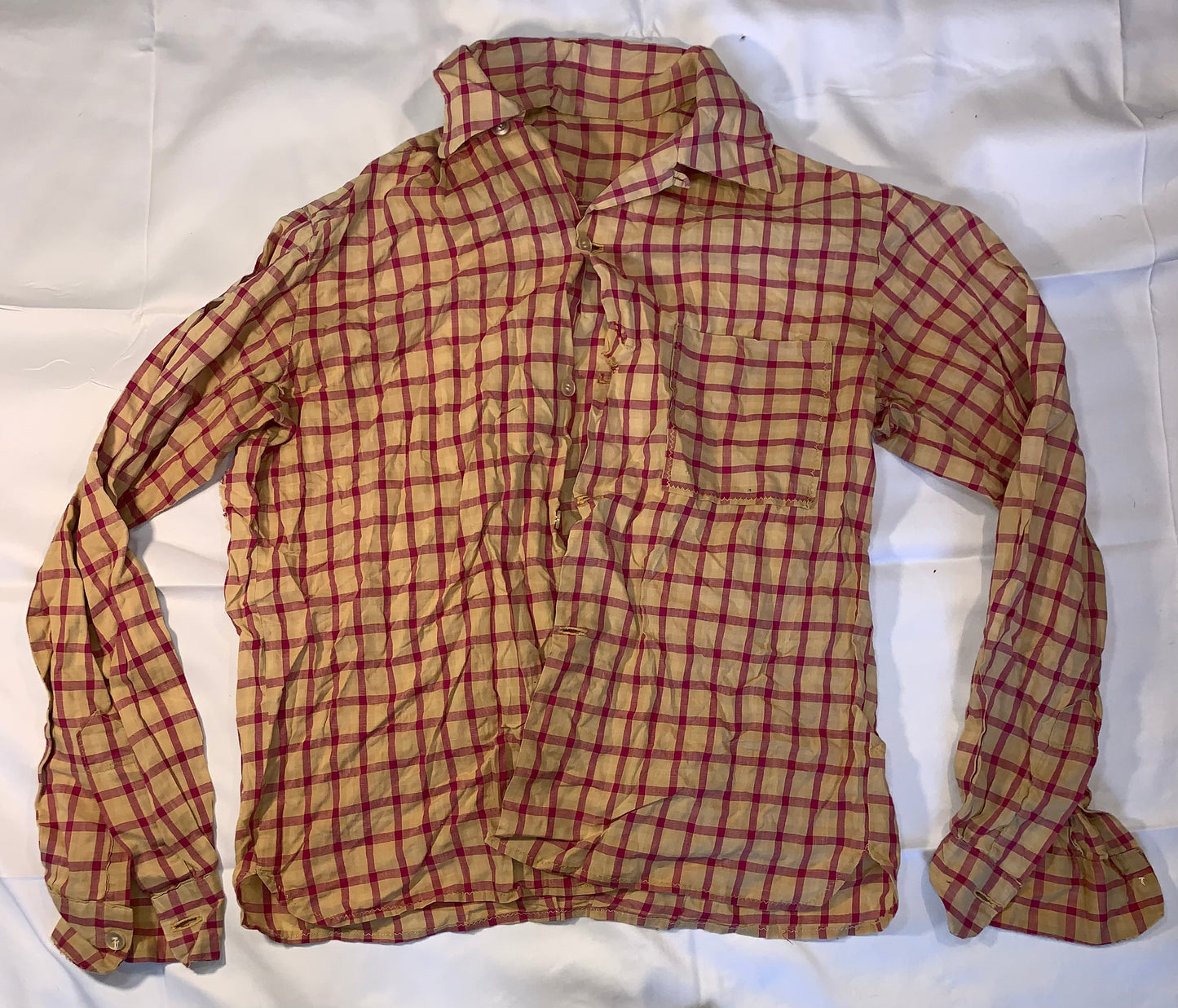 Camisa con cuello de lazo de los años 80 - Mediana - 20 "x 27"