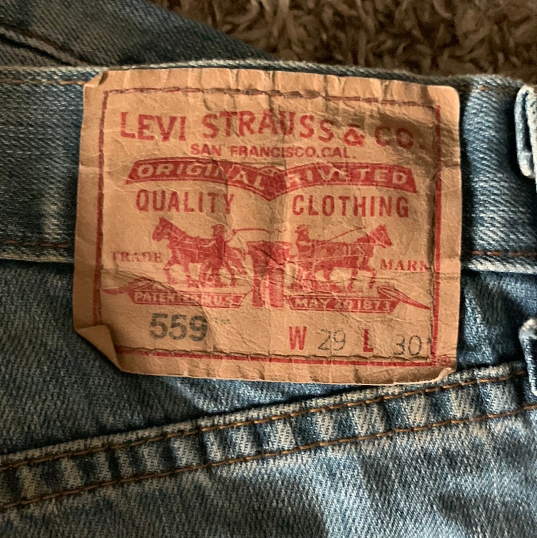 Levis 559 - 31” x 27.5”