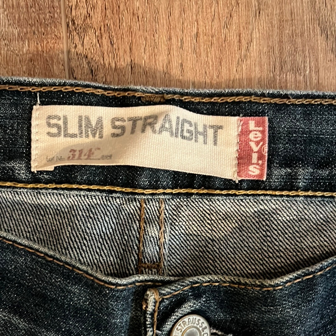 Levis 514 Slim Straight Jeans - 35 x 34.5”