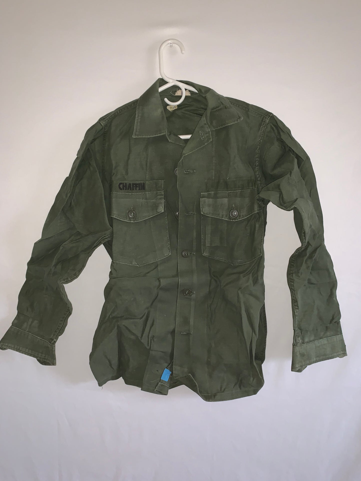 Army Button Up Shirt - Medium - 20.5” x 26”