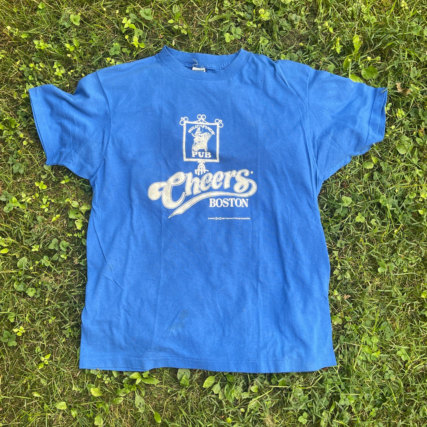 1980's Anvil Cheers Tshirt - 19" x 25"