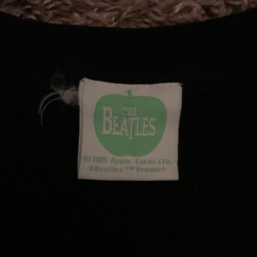 2005 Beatles Tshirt - XLarge - 25” x 30”