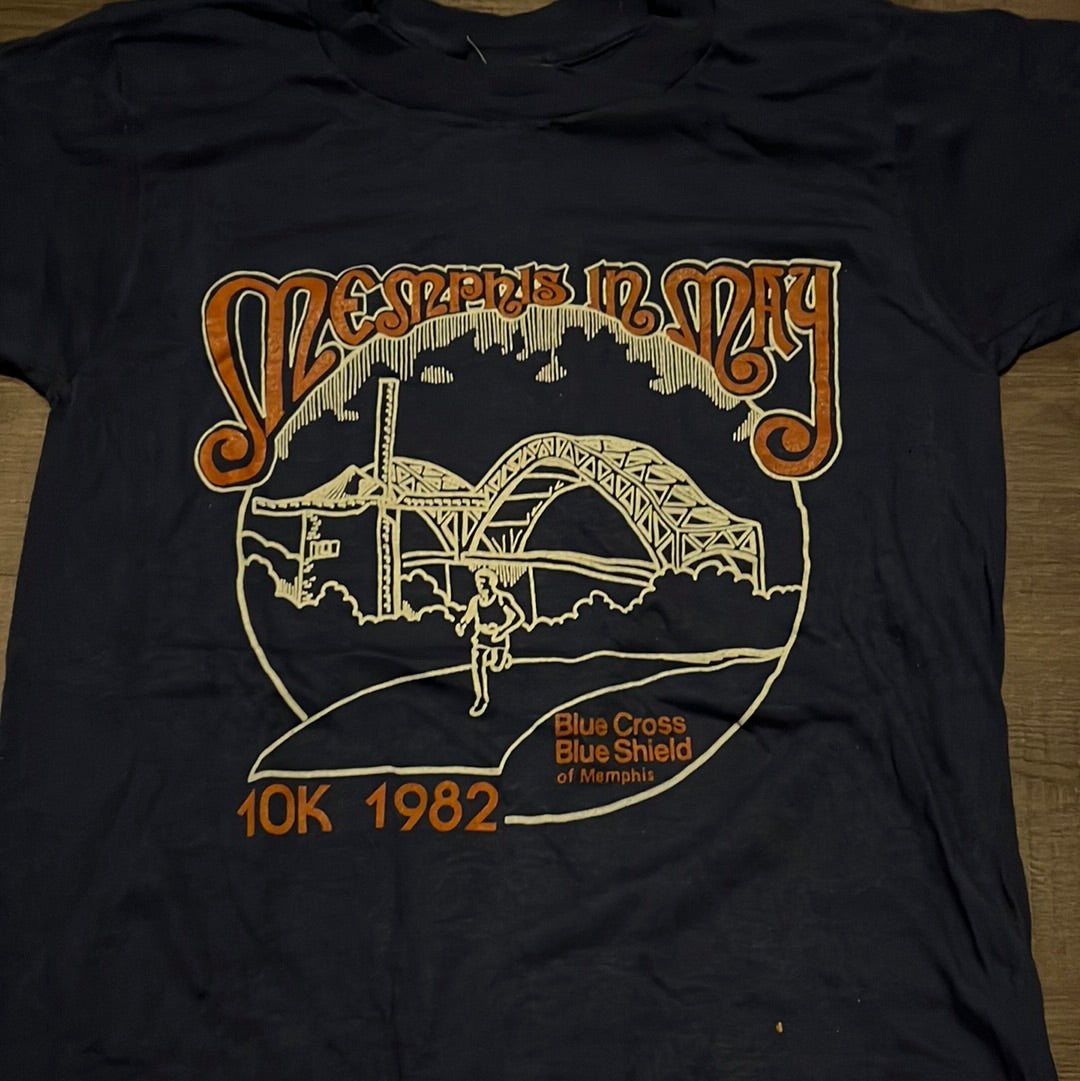 80's Memphis 10K Tshirt - 24.5” x 24.5”