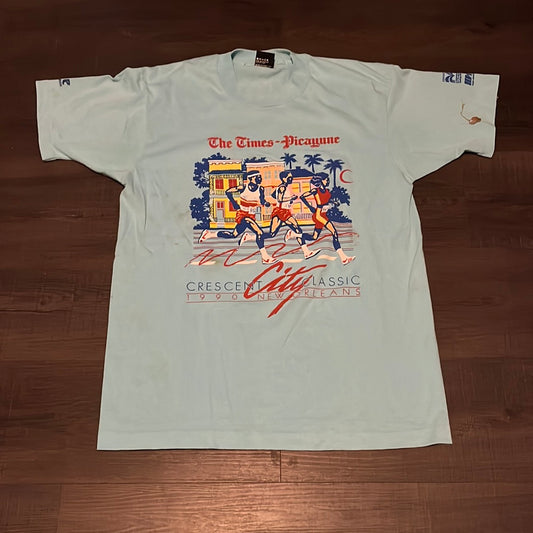 90's Crescent Classic Tshirt - 19” x 28.5”