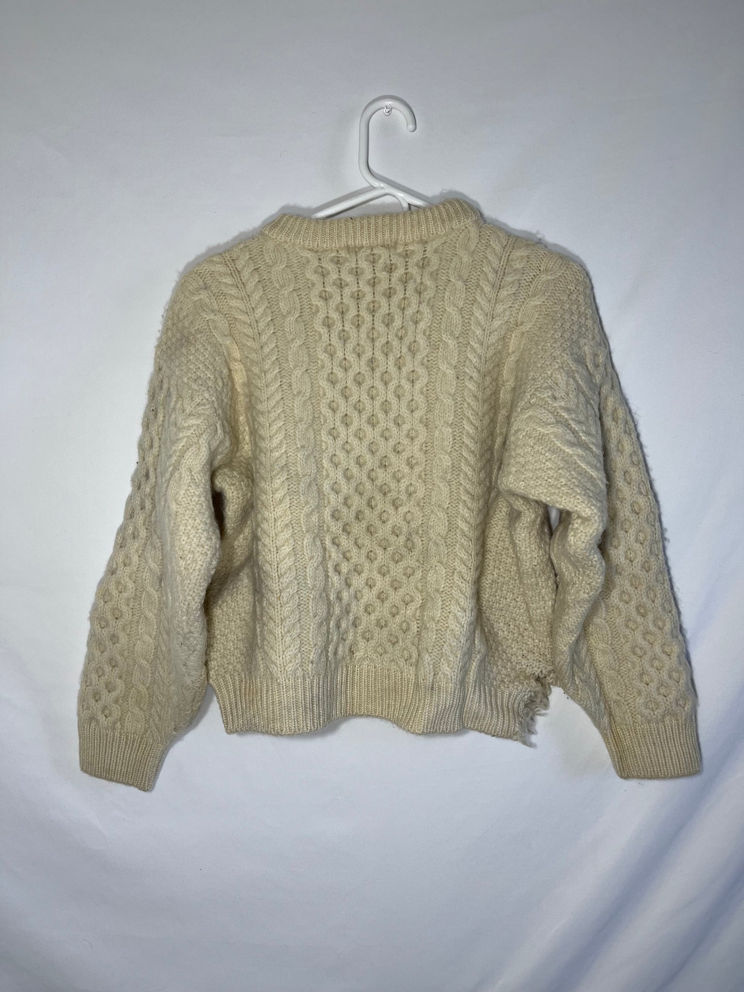 80/90's LL Bean Sweater - Medium - 20.5” x 20.5”