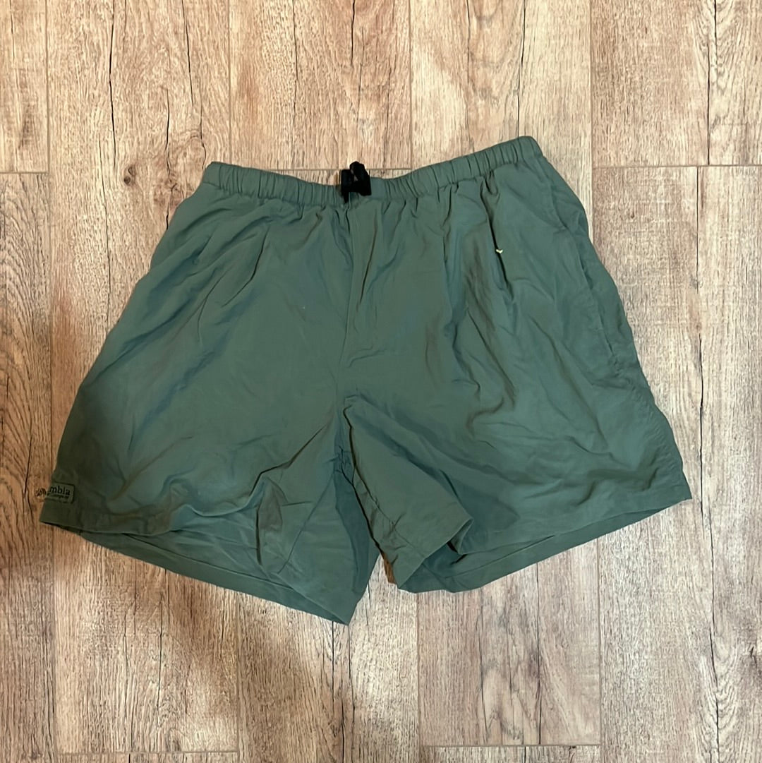 Columbia Shorts - 29” x 6.5”