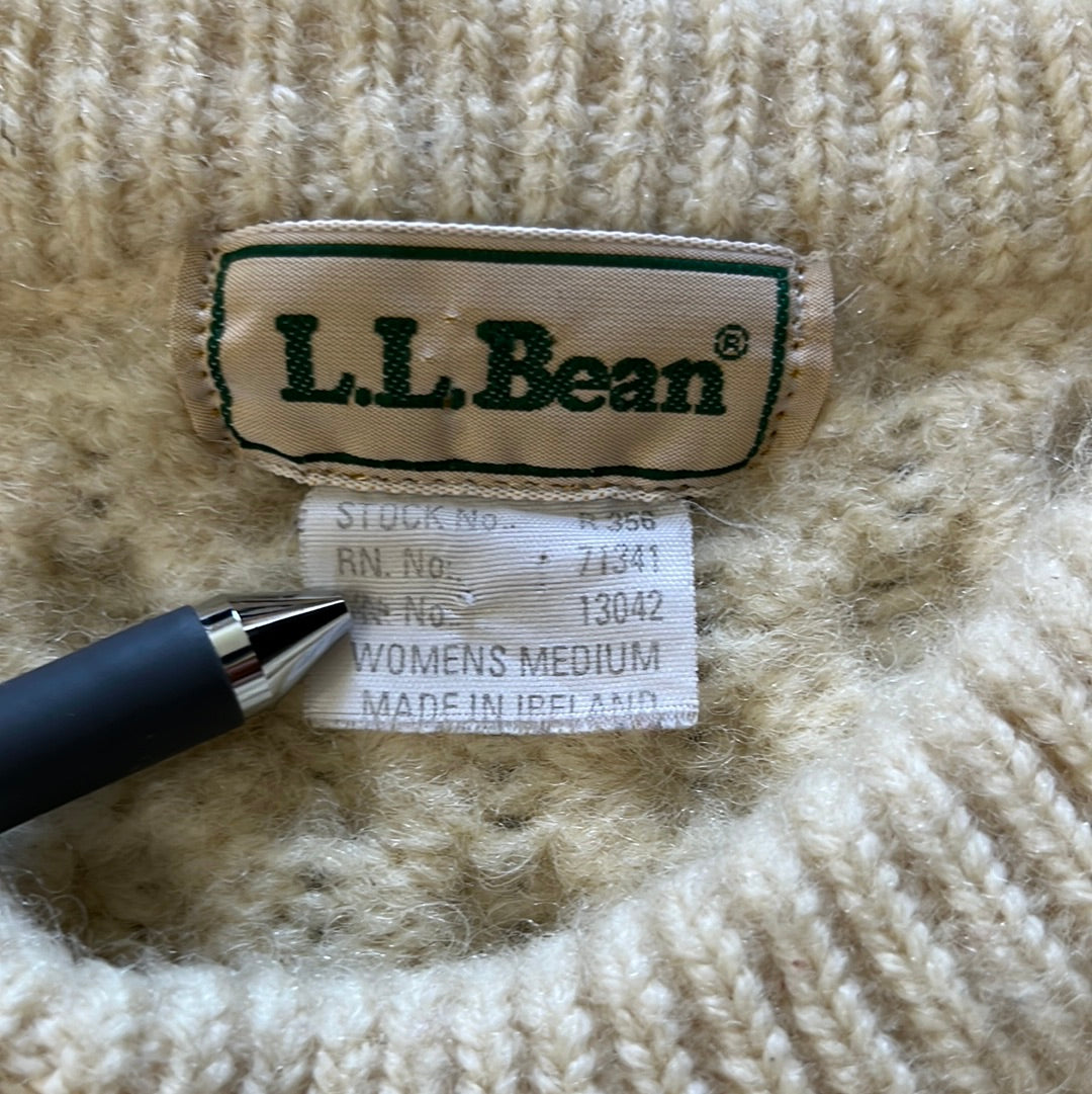 80/90's LL Bean Sweater - Medium - 20.5” x 20.5”