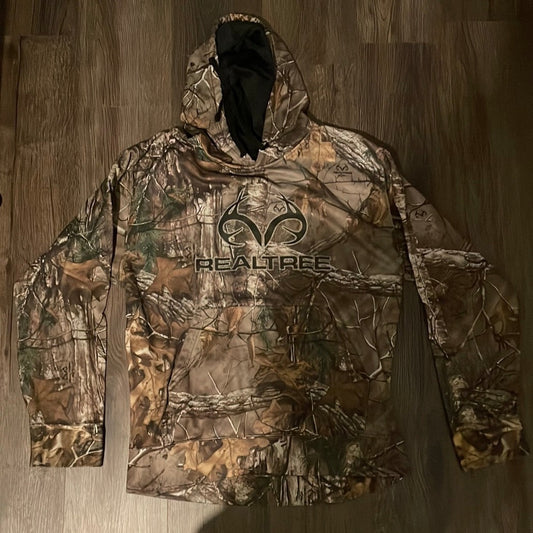 Real Tree Hoodie - Medium - 21” x 25”