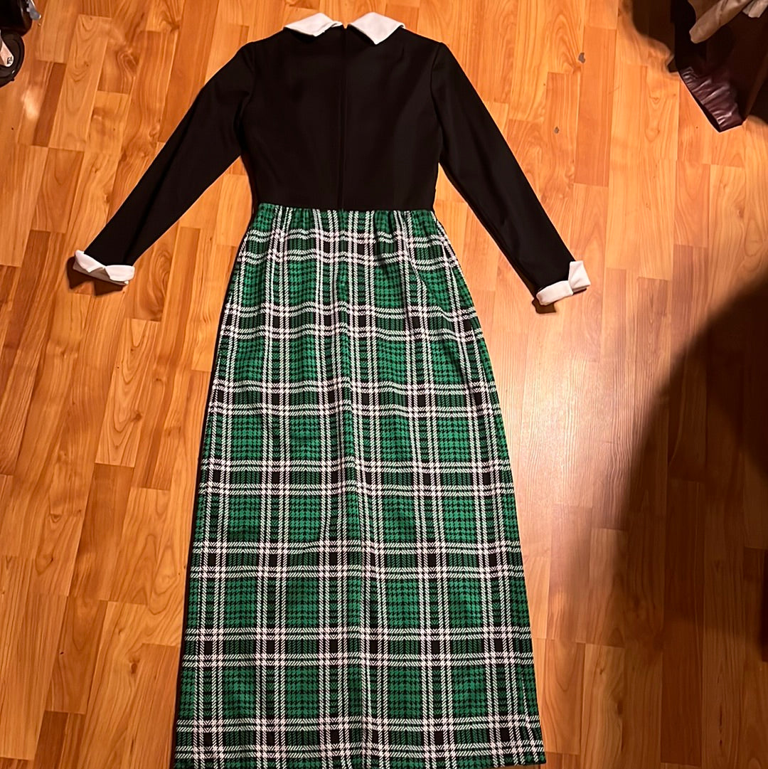 60/70's Plaid Dress - S 15.5” x 53.5”