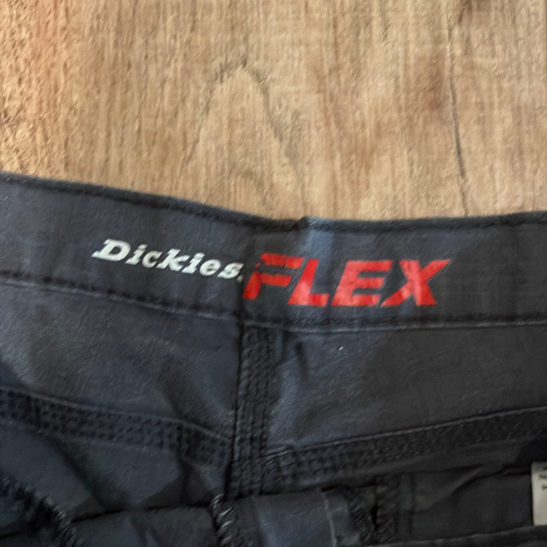 Dickies Carpenter Flex - 32” x 31”