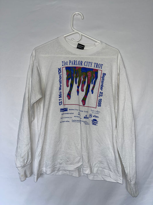 90's Parlor City Trot Longsleeve Shirt - Small - 19” x 24.5”